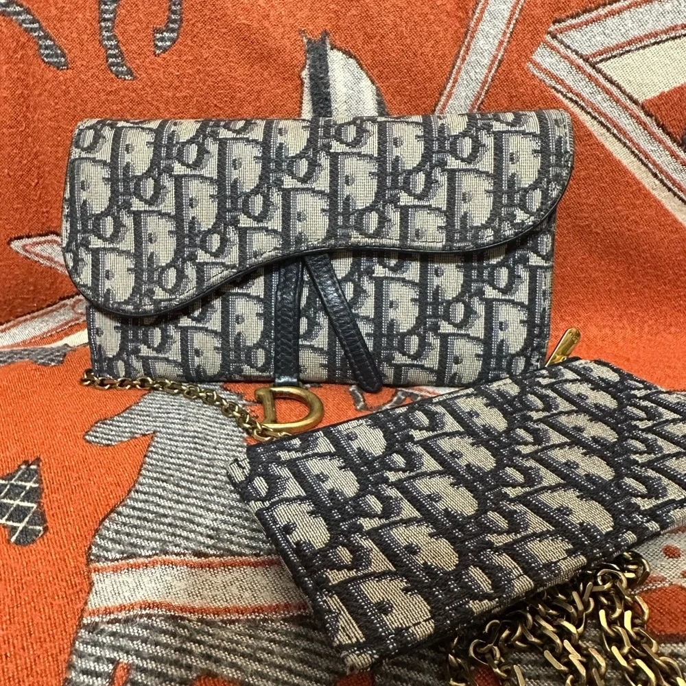 Dior Small Saddle Pouch with Chain - Picture 2 of 15